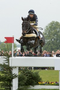 Lissa Green riding Malin Head Clover at the Offset Oxer - Badminton Horse Trials 2017