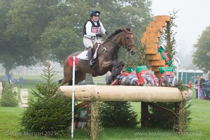 Pippa Funnell riding MIRAGE D&#x27;ELLE at the Dodson &amp; Horrell Feed Tables in the CCI3* Event at the 2015 Blenheim Palace International Horse Trials