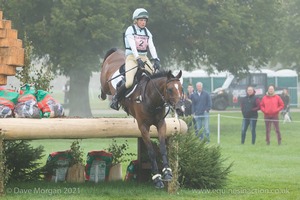 Izzy Taylor riding ITS CHICO at the Dodson &amp; Horrell Feed Tables  in the CCI3* Event at the 2015 Blenheim Palace International Horse Trials