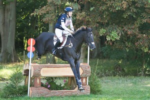 Elisa Wallace riding SIMPLY PRICELESS at the Shires Equestrian Wooded Hollow in the CCI3* Event at the 2015 Blenheim Palace International Horse Trials