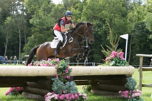 BULANO and Katie Bleloch (157) in the CCI3* Cross Country at Blenheim Palace International Horse Trials 2017