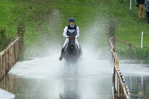 GRAF LIBERTY and Christopher Burton (3) in the CCI3* Cross Country Event Rider Masters at Blenheim Palace International Horse Trials 2017