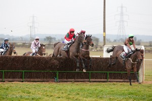 Heythrop Hunt Point to Point Races at Cocklebarrow 2014. 1st race: BA Hull Restricted Race.