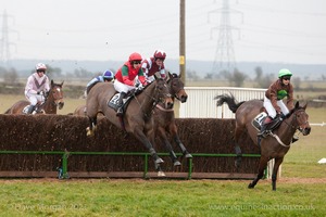 Heythrop Hunt Point to Point Races at Cocklebarrow 2014. 1st race: BA Hull Restricted Race.