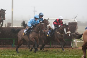 Heythrop Hunt Point to Point Races at Cocklebarrow 2014. 4th race: 5th race: Savills Lord Ashton of Hyde's Cup Men's Open Race.