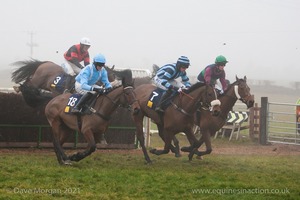 Heythrop Hunt Point to Point Races at Cocklebarrow 2014. 4th race: 5th race: Savills Lord Ashton of Hyde's Cup Men's Open Race.