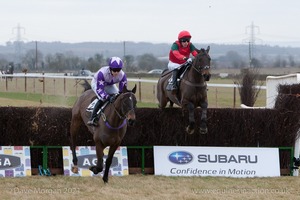 Heythrop Hunt Point to Point Races - Cocklebarrow Sunday 25th January 2015. 1st Race: The Subaru Restricted Race.