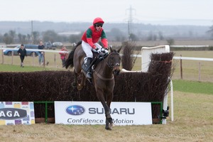 Heythrop Hunt Point to Point Races - Cocklebarrow Sunday 25th January 2015. 1st Race: The Subaru Restricted Race.