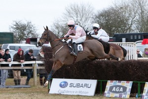 Heythrop Hunt Point to Point Races - Cocklebarrow Sunday 25th January 2015. 2nd Race: The Knight Frank Heythrop Hunt Members, Subscribers & Farmers Race.